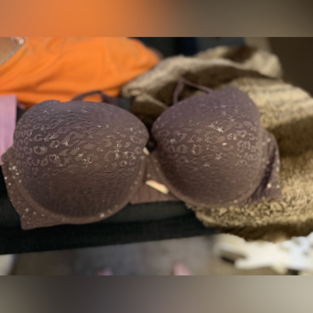 NWOT PINK Victoria's Secret Star Lace Bra - Pink and Purple